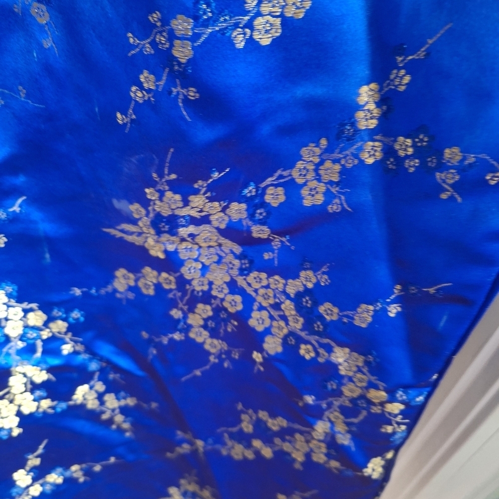 Blue Floral Kimono Robe - Picture 9 of 16